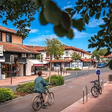 Escape - Lac, Centre