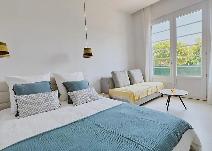 Escape - Lac, Centre *