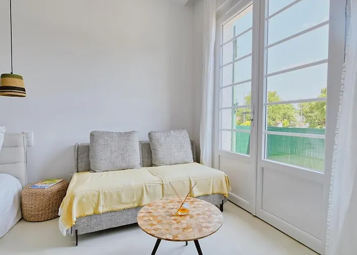 Escape - Lac, Centre *